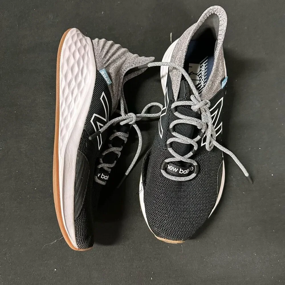 New Balance Fresh Foam Roav Running Shoes Sneakers 8.5 Black Gray